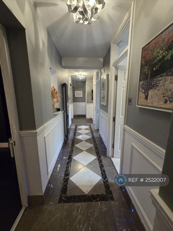 1 bedroom in Grice Court, London, N1 (#2522007)