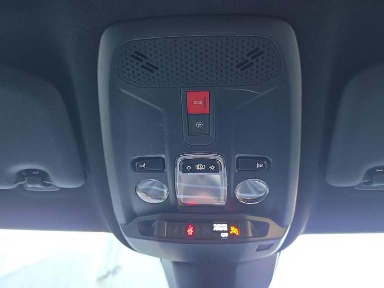 2022 Vauxhall Mokka Electric 50kWh Ultimate SUV 5dr Electric Auto (136 ps) Automatic Hatchback El...