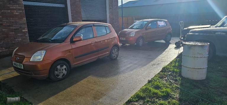 Kia, PICANTO, Hatchback, 2004, Manual, 1086 (cc), 5 doors