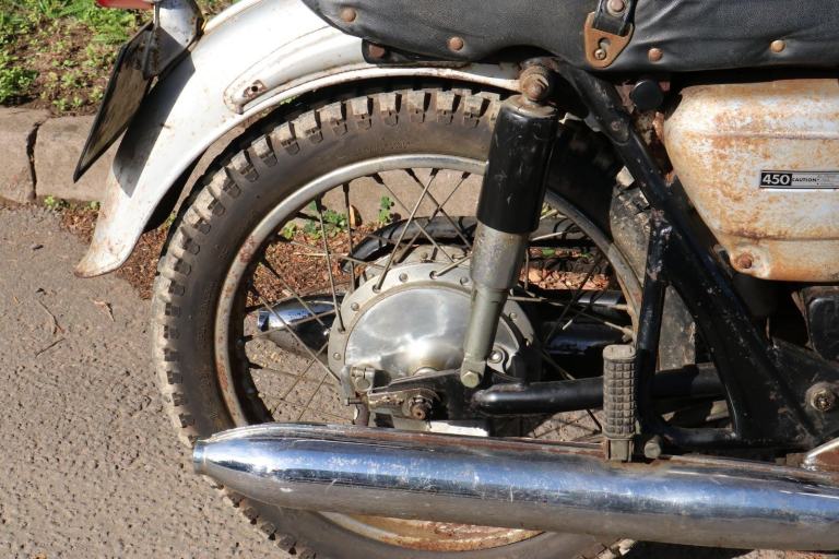 Honda CB450 CB 450 Blackbomber 1967 UK bike, winter restoration project.