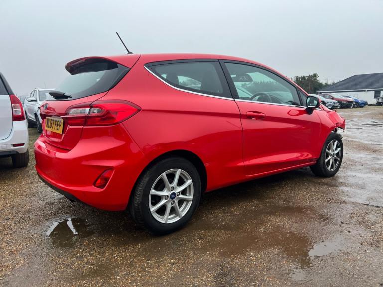 2017 FORD FIESTA ZETEC RED EURO 6 ULEZ COMPLIANT SALVAGE DAMAGED REPAIR CAT S 
