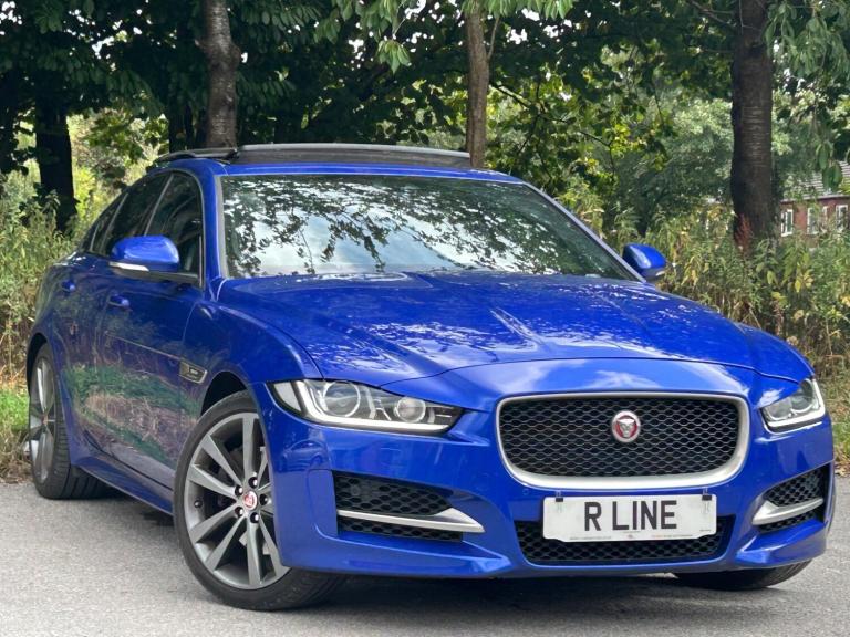 2018 Jaguar XE 2.0d R-Sport Saloon 4dr Diesel Auto AWD Euro 6 (s/s) (240 ps) SALOON Diesel Automatic