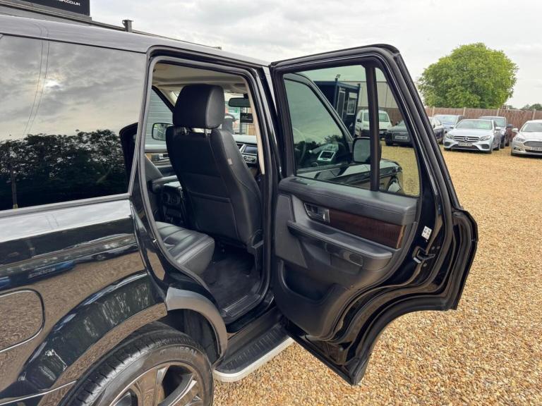LAND ROVER RANGE ROVER SPORT 3.0 SD V6 HSE Black Auto 4WD Euro 5 5dr 2013