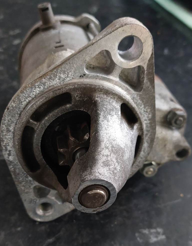 Starter motor 