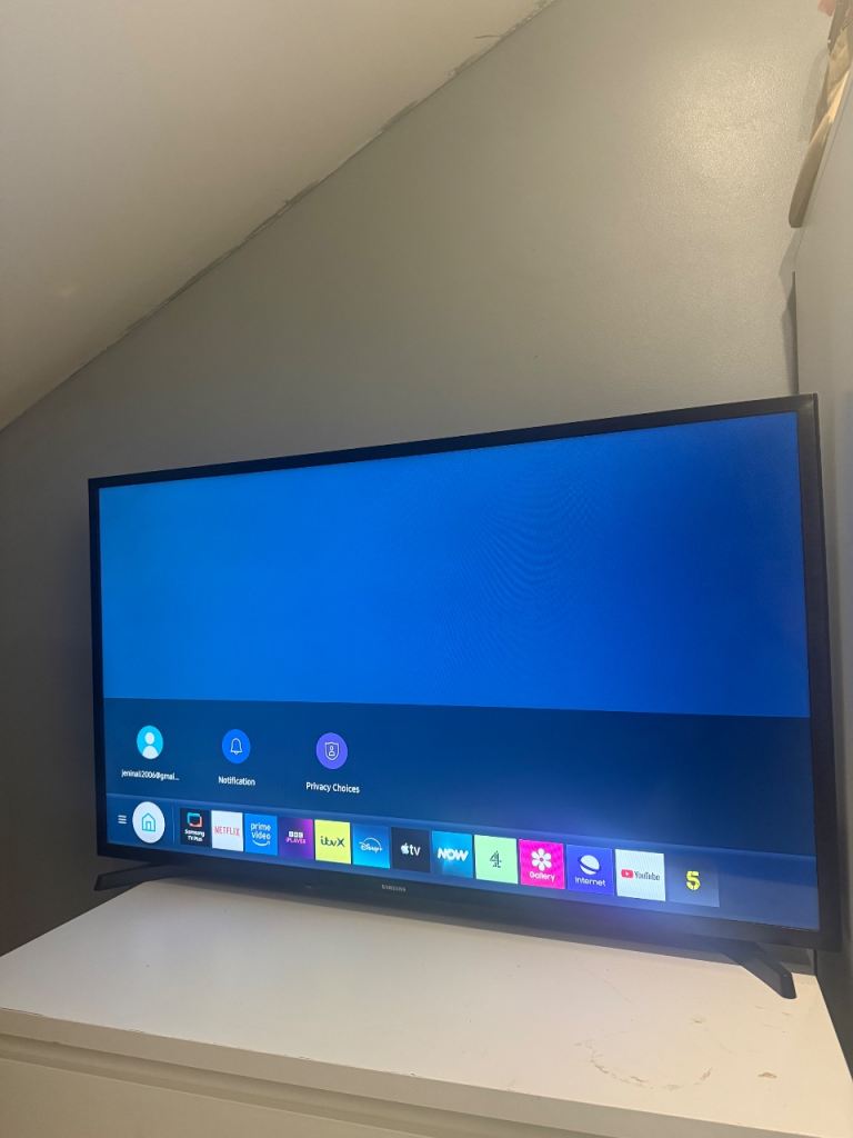 40Inch Smart Samsung Tv