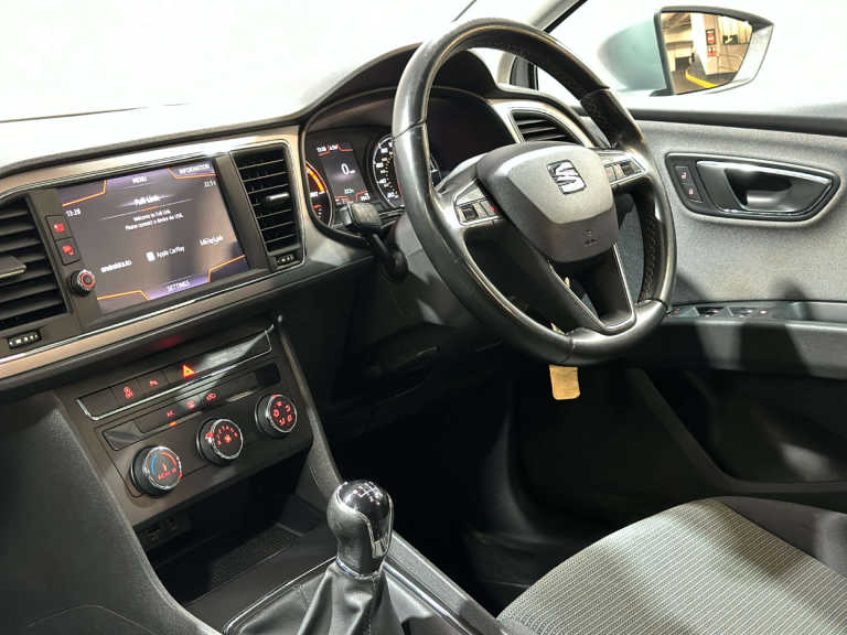 2019 SEAT Leon 1.0 TSI SE Dynamic [EZ] 5dr HATCHBACK PETROL Manual