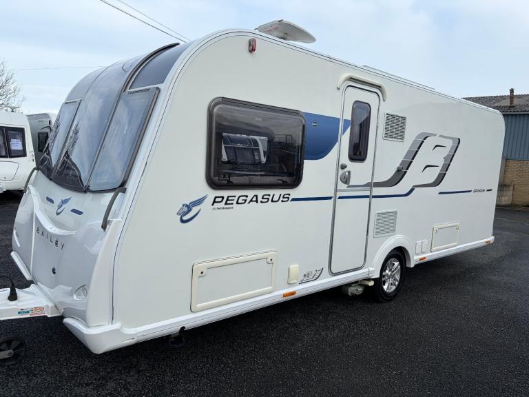 Bailey Pegasus Brindisi 4 berth 2016 mover ***LOVELY CONDITION***