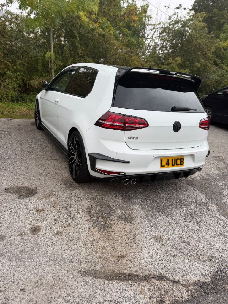 Volkswagen, GOLF, Hatchback, 2016, Manual, 1968 (cc), 3 doors