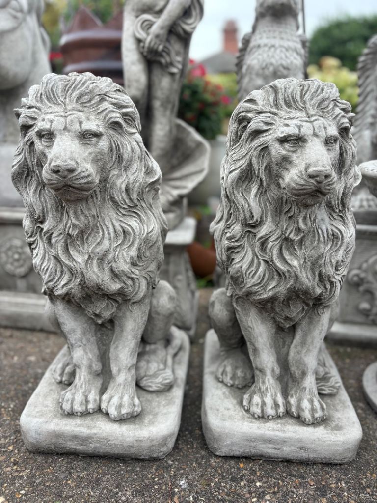 Pair of Lions Garden Statues 