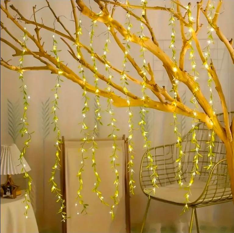 LED Ivy Garland Fairy Lights – Battery-Powered Indoor Decor