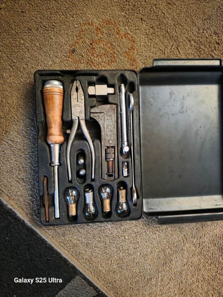 Original Rolls Royce Silver Shadow 2 Bentley Tool Kit And Storage Case