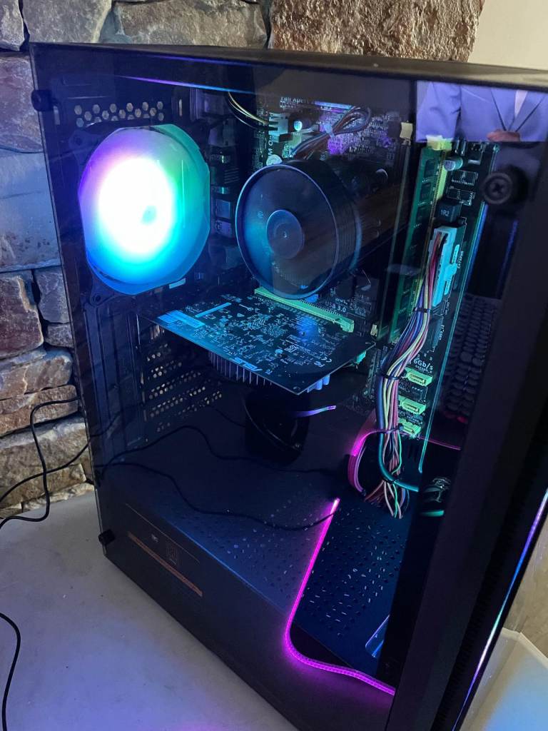 FULL Gaming Setup i7 4.0GHz QuadCore Dedicated NVIDIA Geforce Graphics SSD Big Monitor