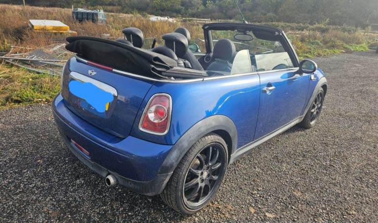 Mini, CONVERTIBLE, Convertible, 2013, Manual, 1598 (cc), 2 doors