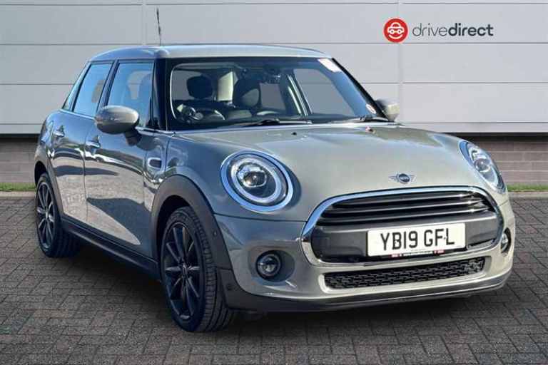  MINI Hatch 1.5 One Classic Hatchback 5dr Petrol Steptronic Euro 6 (s/s) (102 ps) Hatchback Petro...