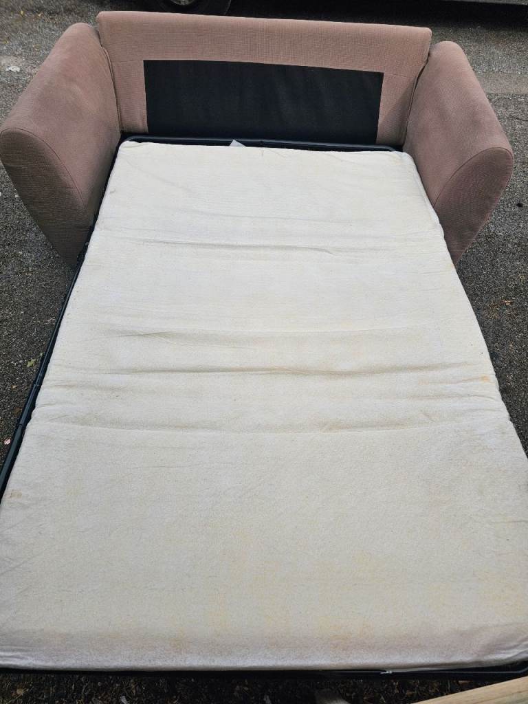 Sofa Bed – Good Condition – Comfortable & Easy to Use