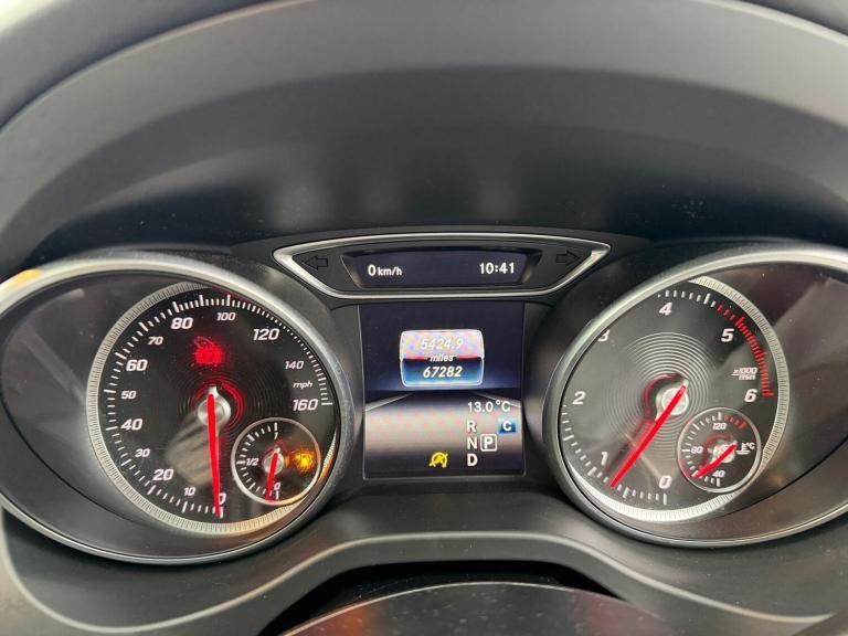 2017 Mercedes-Benz GLA GLA 220d 4Matic AMG Line Prem Plus 5dr Auto ESTATE DIESEL Automatic