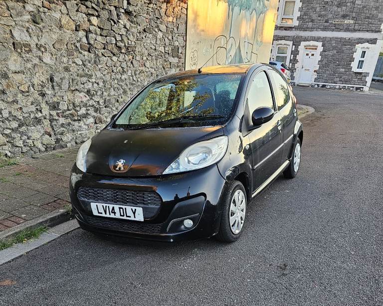 Peugeot, 107, Hatchback, 2014, Manual, 998 (cc), 5 doors