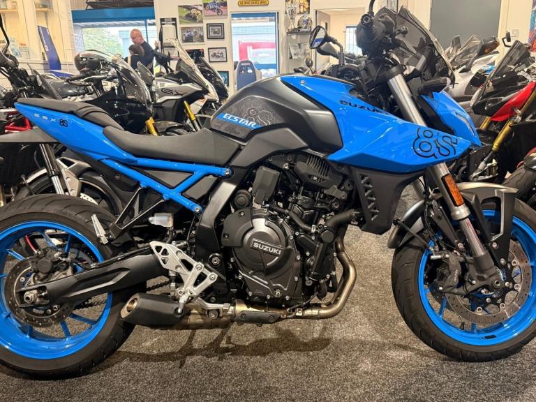 2024 Suzuki GSX 8S