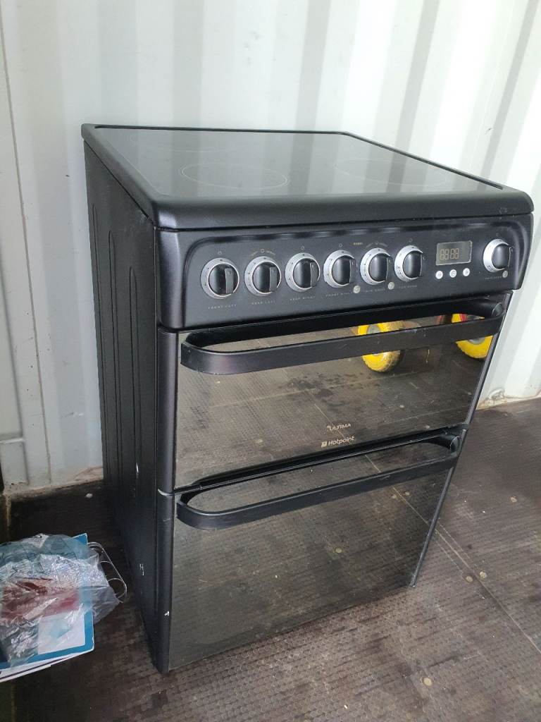 Hotpoint Ultima Electric Cooker