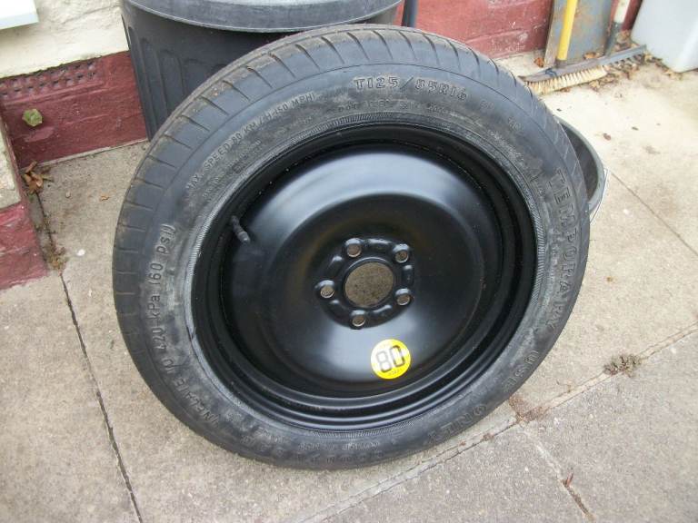 mondeo spacesaver wheel,5 stud