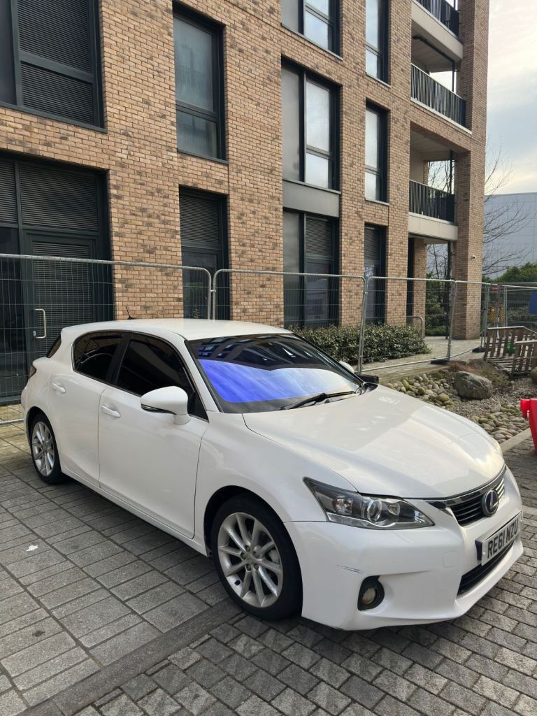 Lexus, CT, Hatchback, 2011, Semi-Auto, 1798 (cc), 5 doors