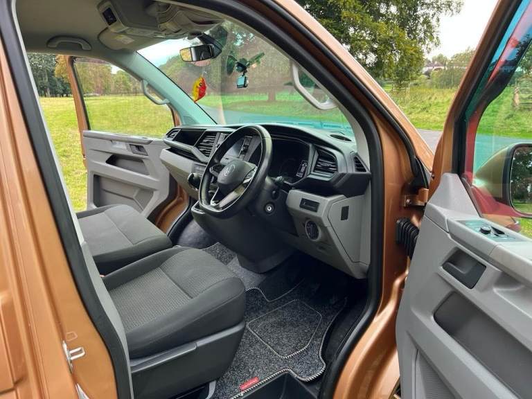  Volkswagen Transporter Cooper Bronze 2021