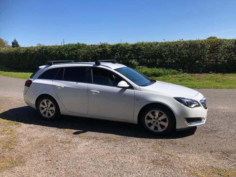 2014 Vauxhall Insignia 2.0 CDTi [140] ecoFLEX Design Nav 5dr [Start Stop] ESTATE Diesel Manual