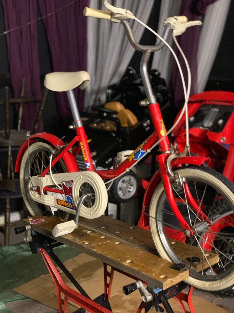 Kids Raleigh Splash bicycle excellent condition. Newtownards