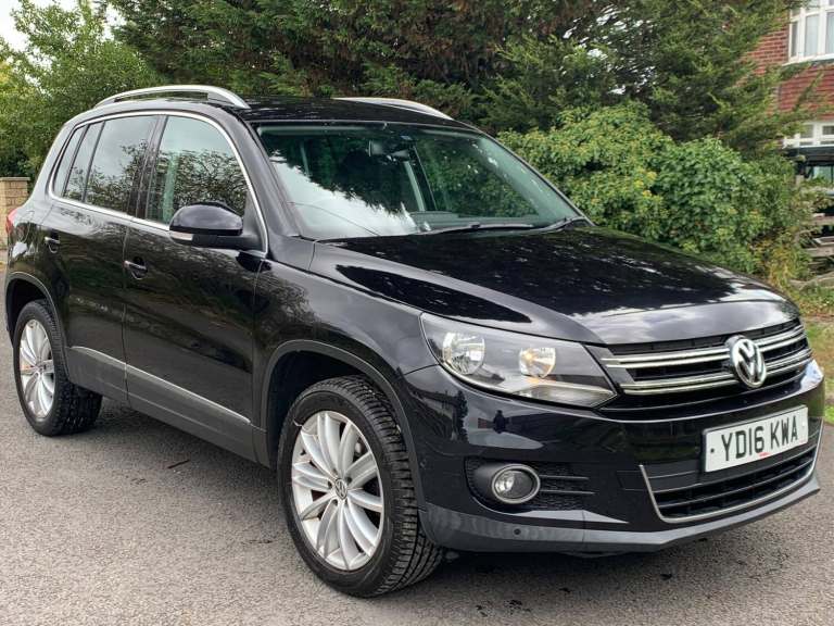 2016 Volkswagen Tiguan Tiguan 2.0 TDI BlueMotion Tech Match Edition DSG 4WD Euro 6 (s/s) 5dr ESTA...