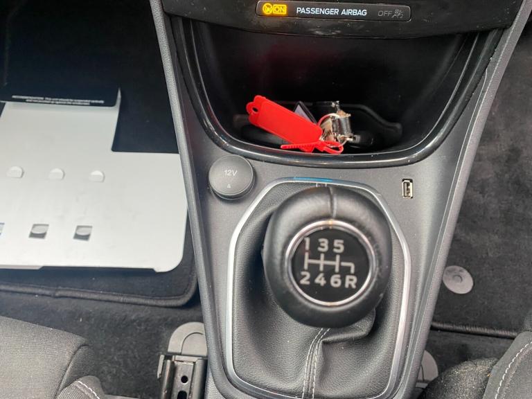 2023 Ford Puma 1.0 EcoBoost Hybrid mHEV Titanium 5dr Hatchback Petrol Manual