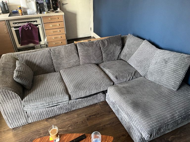 Grey Corner Sofa with Chaise – Good Condition