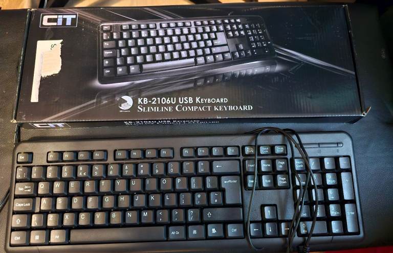 Free computer qwerty  keyboard. Collection S6