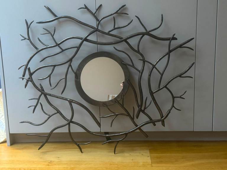 Pottery Barn Large Antique Brass Wall Mirror with Branch Design – Great Condition COLLECTION ONLY 