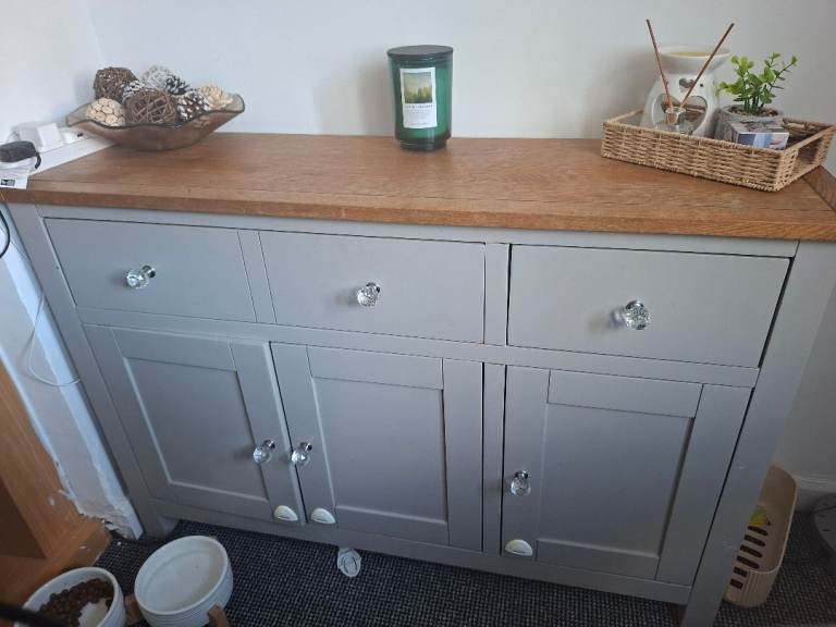 Grey Sideboard with Wooden Top and Crystal Knobs – Good Condition