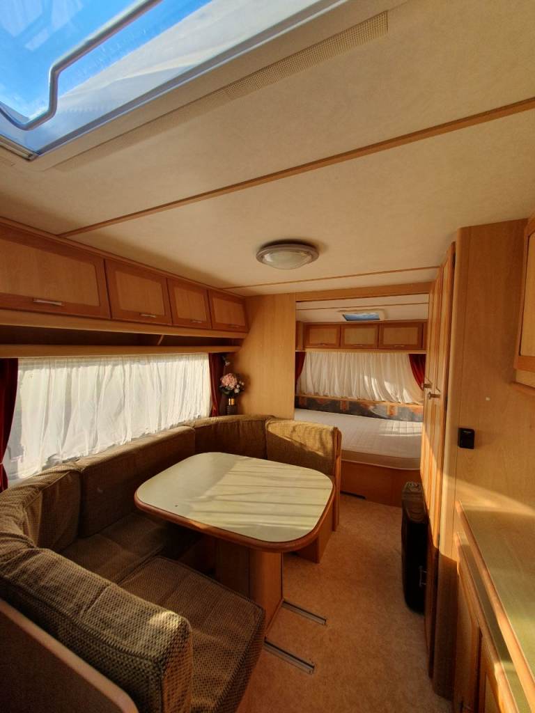 Caravan Tec travel king 2004
