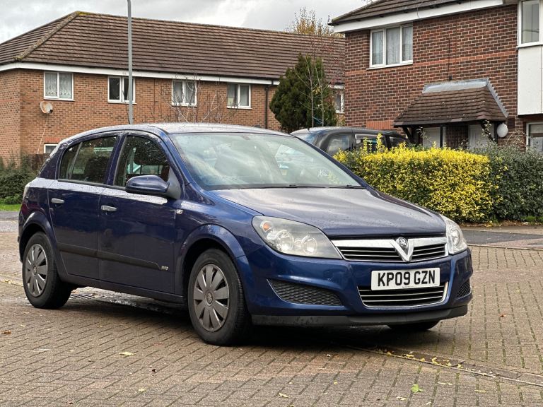 2009 Vauxhall Astra Life Automatic 1.8L 46,000 Miles Full Service History 1YR NEW MOT ONLY 1 OWNER