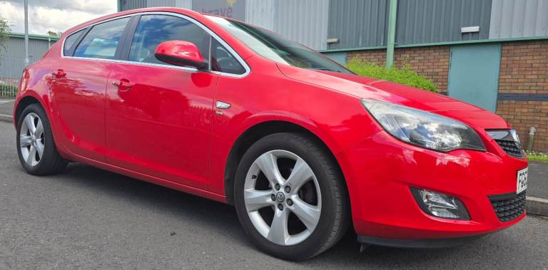 Vauxhall astra 1.6 5dr Ford Volkswagen toyota nissan honda hyundai renault peugeot skoda citroen 