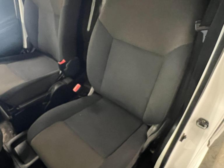 2018 Nissan NV200 NV200 1.5 dCi Acenta SWB Euro 6 6dr Panel Van Diesel Manual