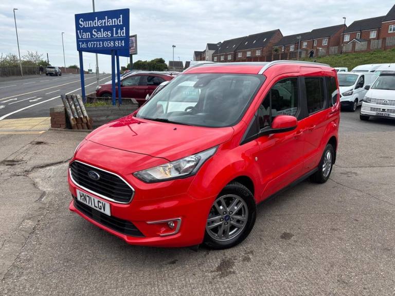2022 Ford Tourneo Connect 1.5 EcoBlue 120 Titanium 5dr MPV DIESEL Manual