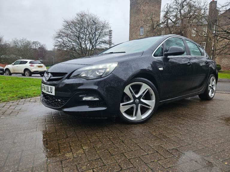 Vauxhall astra LIMITED EDITION 1.7cdti ecoflex economy model face-lift model  FULL LEATHER 