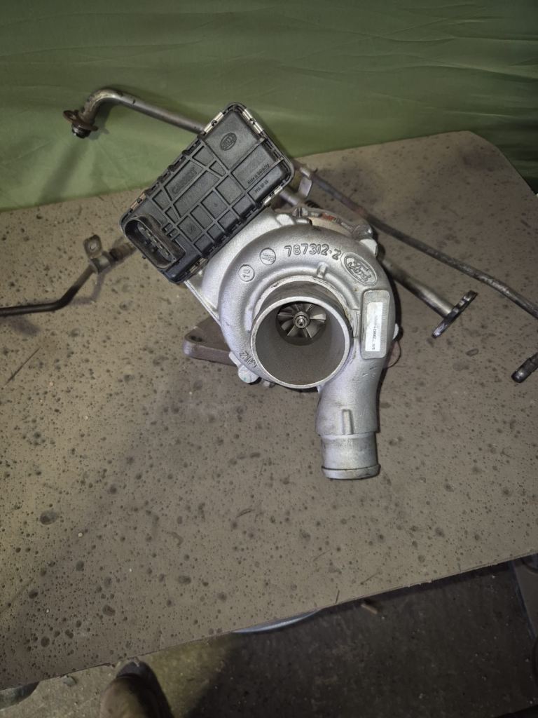Transit turbo and oil lines 