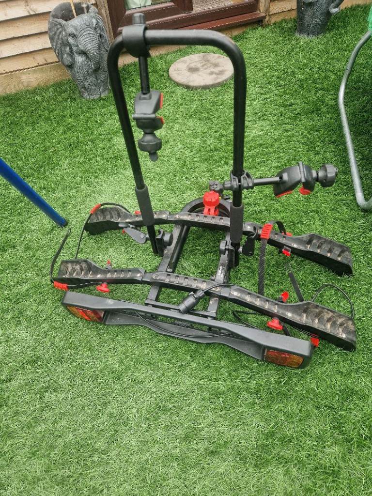 Halfords EBike Rack for Tow Bar – Good Condition, Fits 2 Bikes