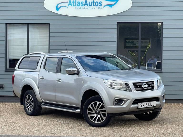 2016 Nissan Navara 2.3 dCi Acenta Pickup Double Cab 4dr Diesel Manual 4WD Euro 5 (160 ps) Pickup ...