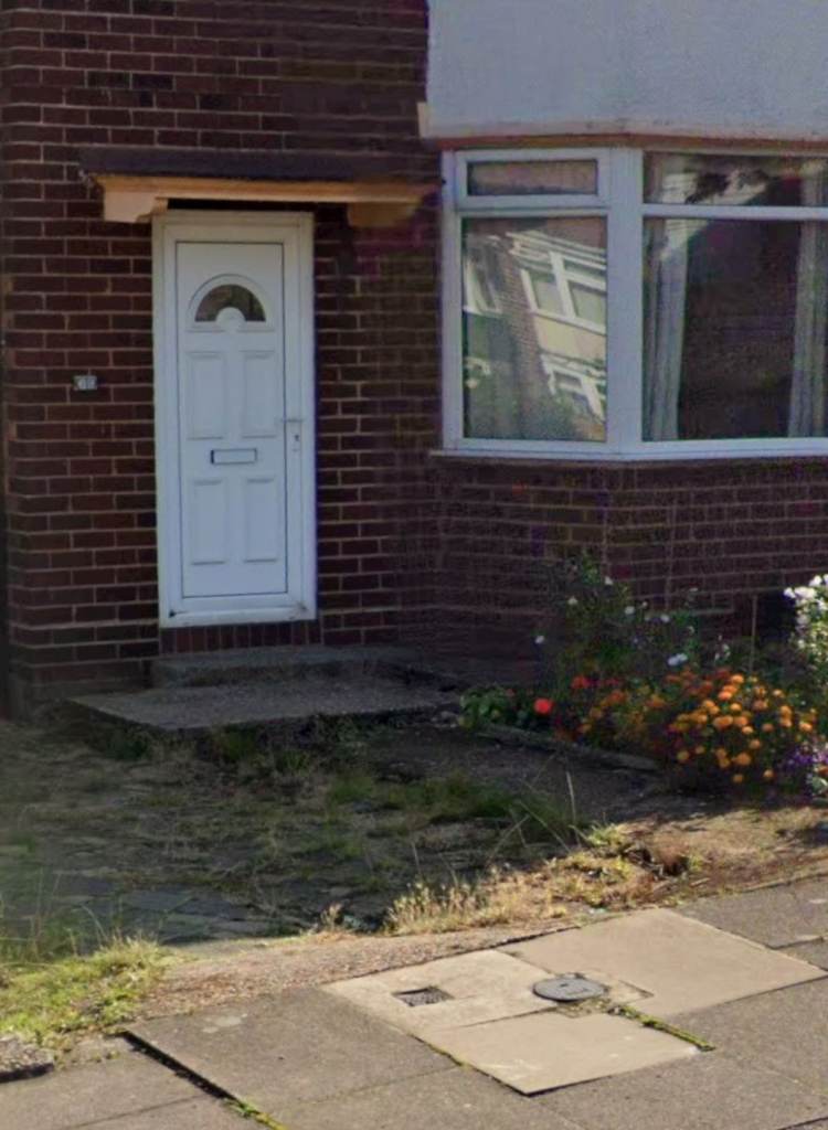 Room Available – £320/month – Available Immediately