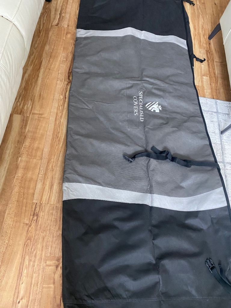 Specialised cover for Swift caravan