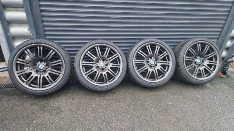 Genuine 19" Bmw M3 e46 M-sport Staggered 5x120 Alloy Wheels style 67m 
