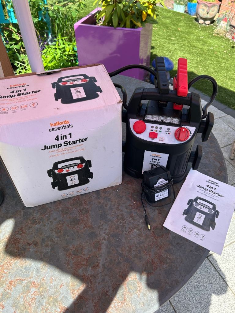 4 in 1 JUMP STARTER 