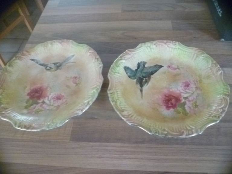 Pair of Vintage Decorative Ceramic Plates with Bird and Floral Design