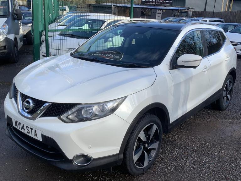 2017 Nissan Qashqai 1.5 dCi N-Connecta SUV 5dr Diesel Manual 2WD Euro 6 (s/s) (110 ps) SUV Diesel...