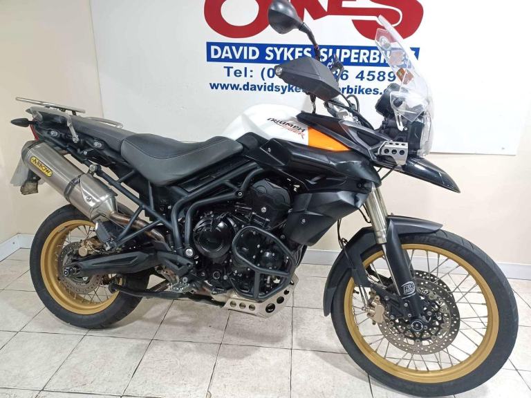 TRIUMPH TIGER 800 ADVENTURE 11-REG 25216 MILES LOADS OF EXTRAS £4499.OTR